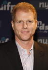 Noah Emmerich photo